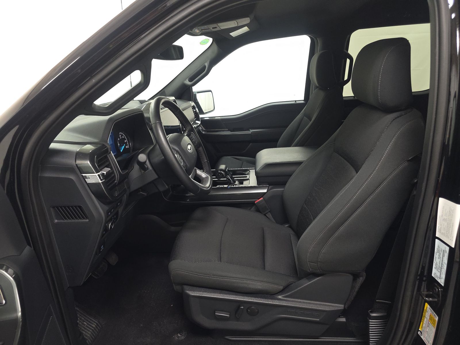 2023 Ford F-150 Hybrid XLT AWD