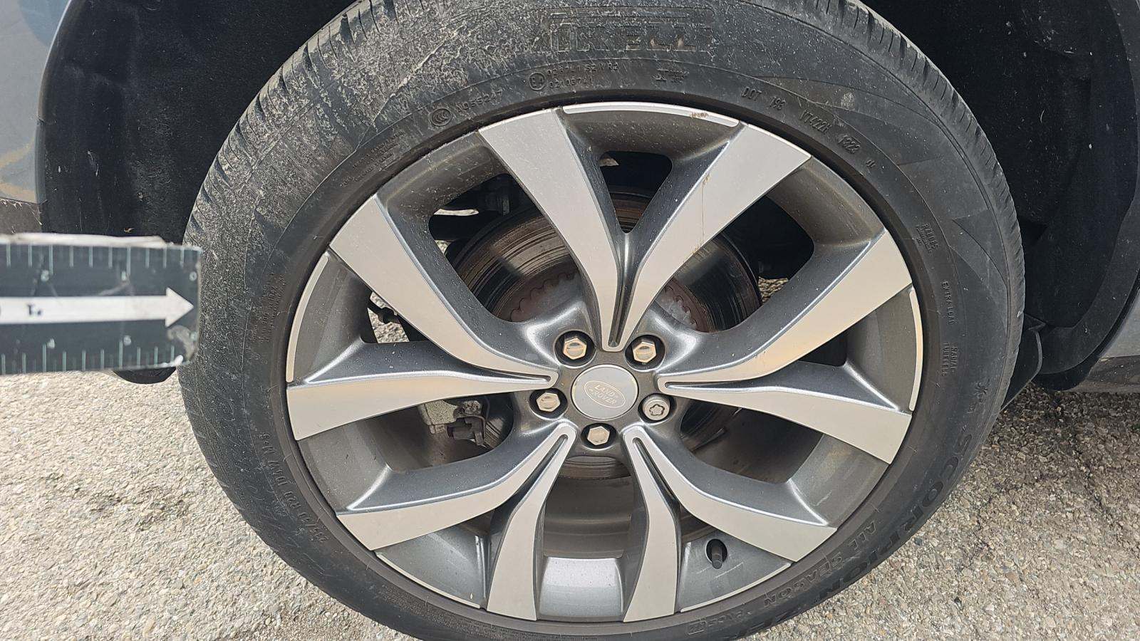 2023 Land Rover Range Rover Evoque R-Dynamic SE AWD