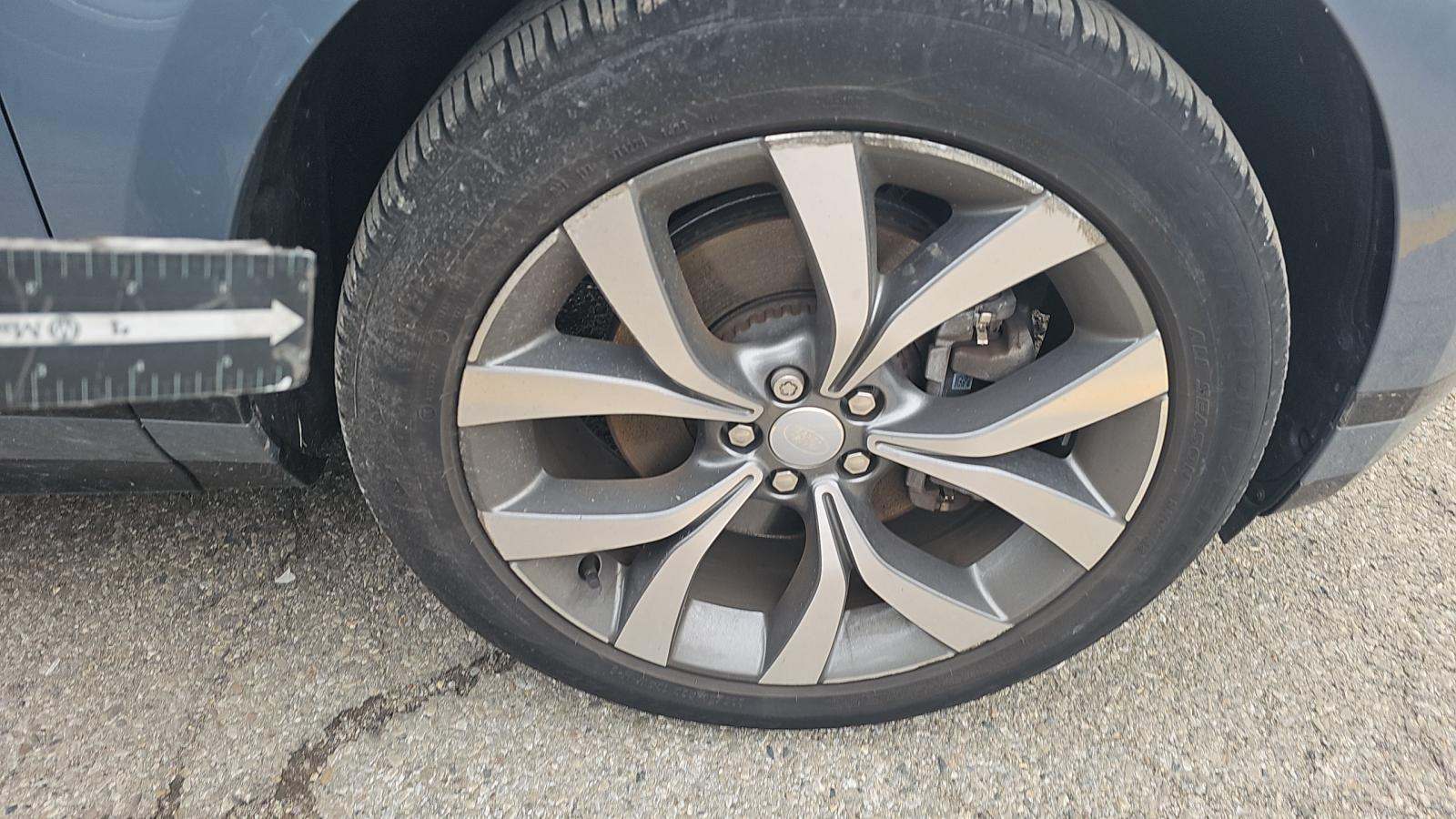 2023 Land Rover Range Rover Evoque R-Dynamic SE AWD