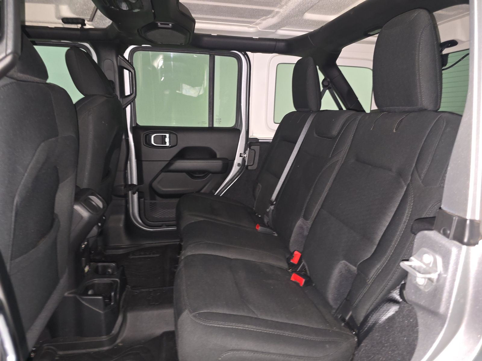 2020 Jeep Wrangler Unlimited Sahara AWD