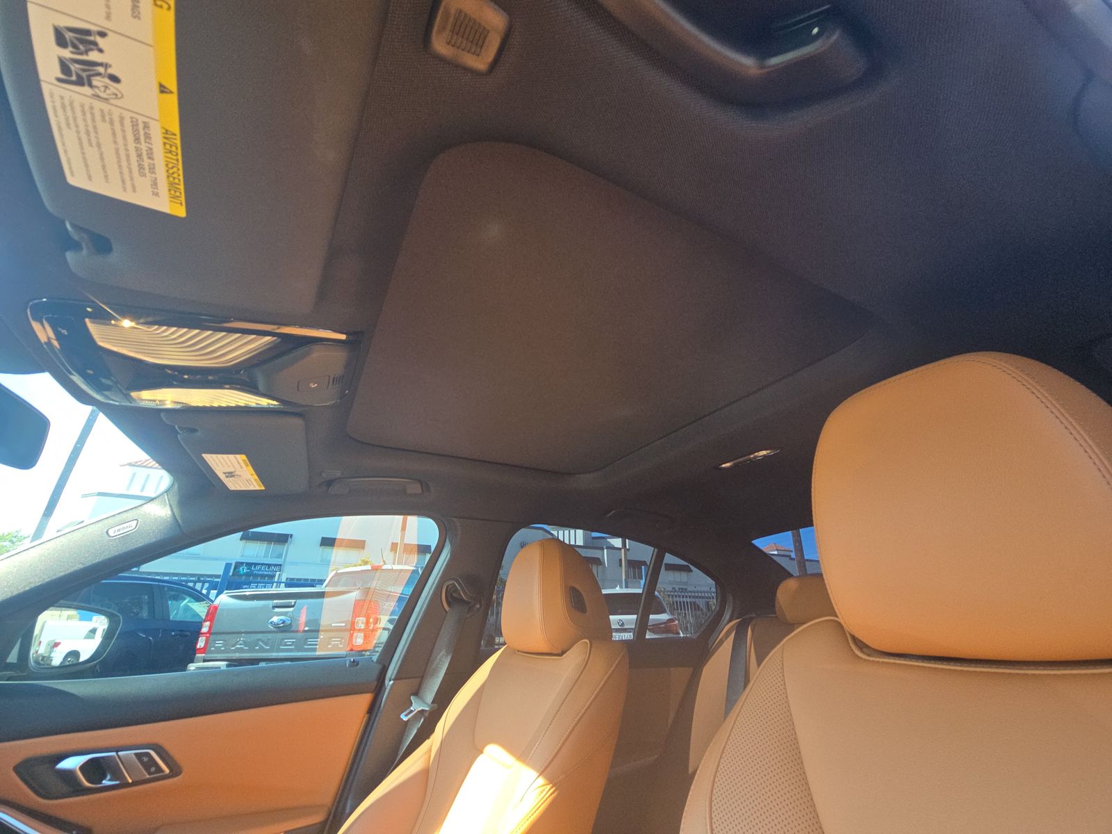 2022 BMW 3 Series 330e RWD