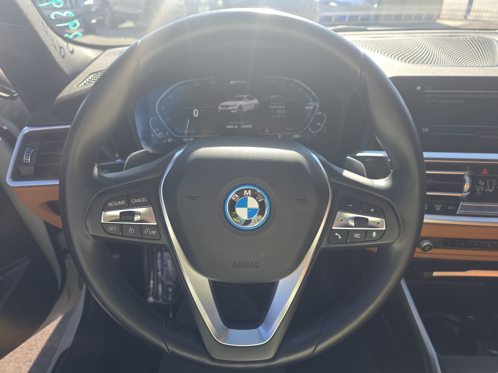 2022 BMW 3 Series 330e RWD