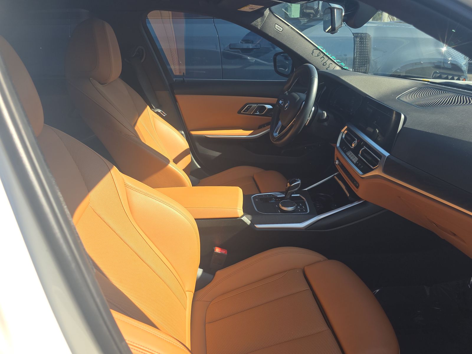 2022 BMW 3 Series 330e RWD