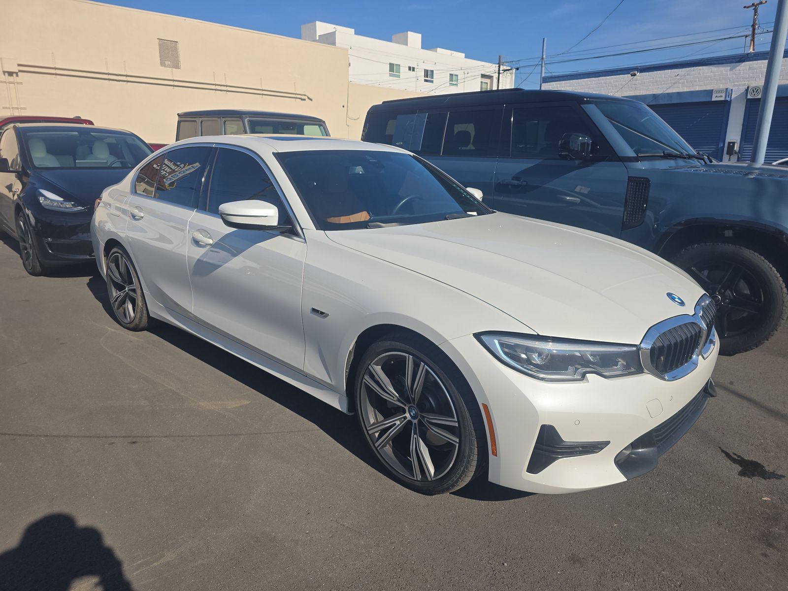 2022 BMW 3 Series 330e RWD