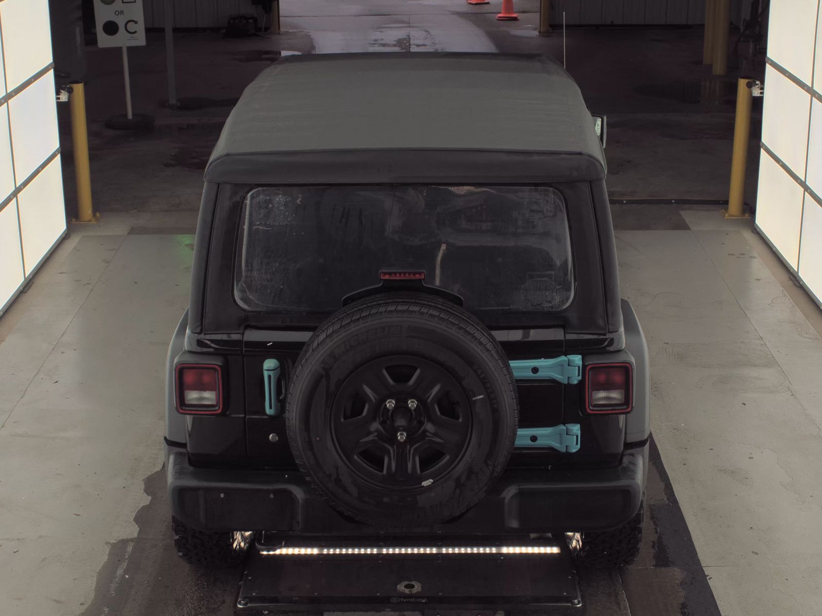 2023 Jeep Wrangler Sport AWD