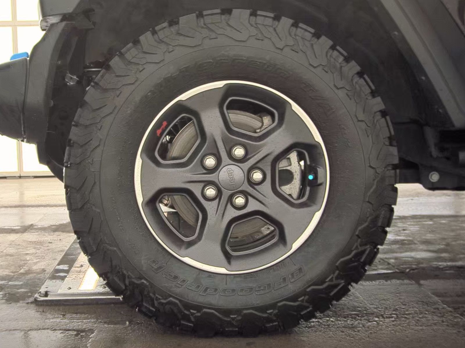 2023 Jeep Wrangler Sport AWD