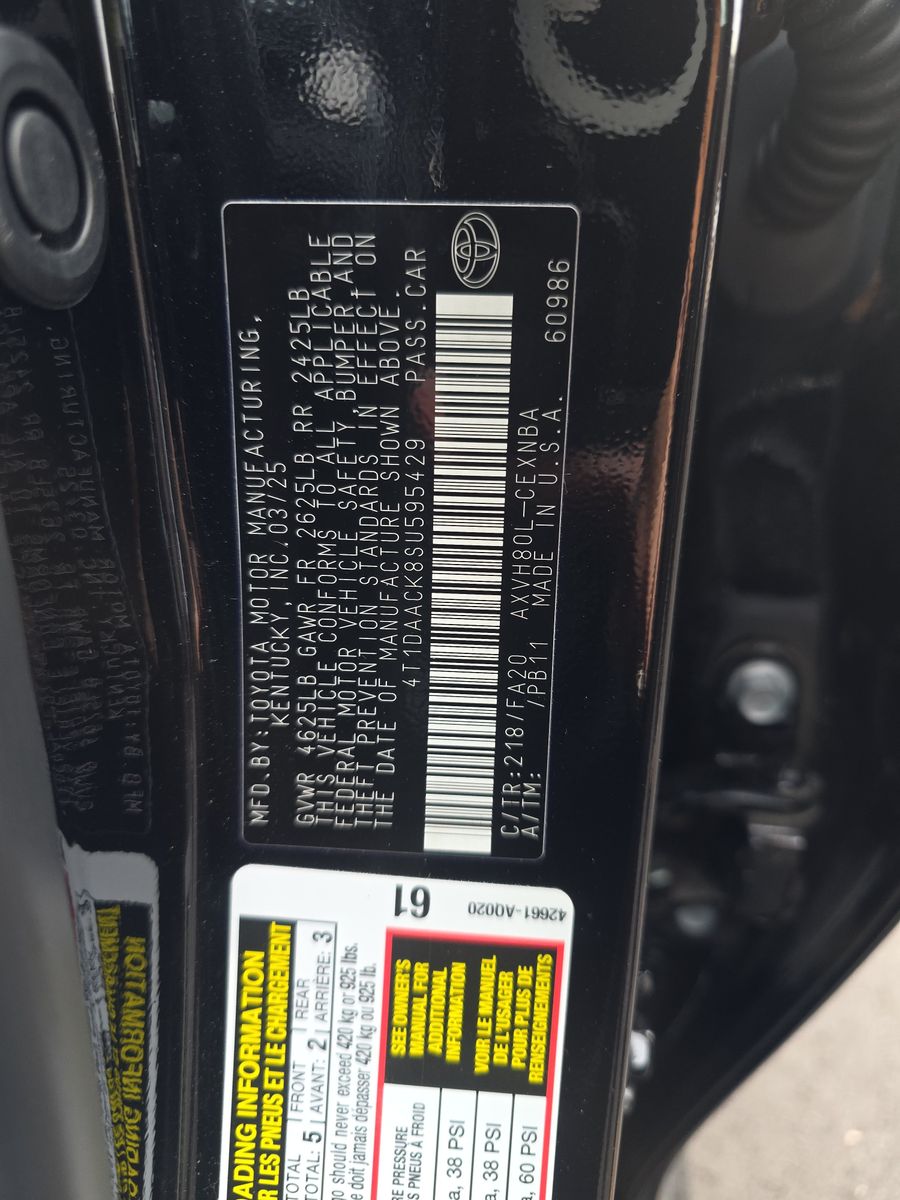 2025 Toyota Camry LE FWD