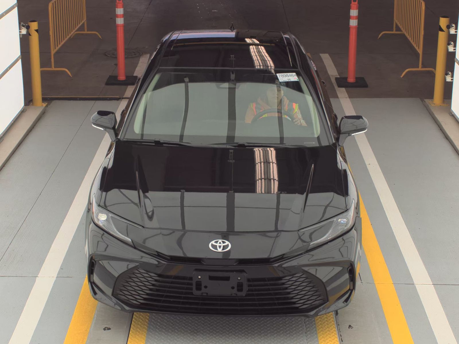 2025 Toyota Camry LE FWD