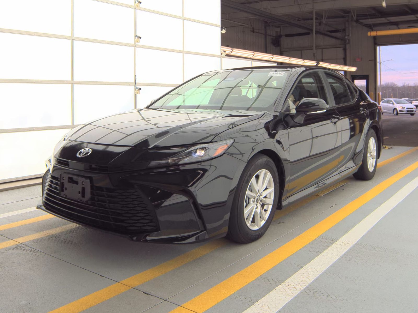 2025 Toyota Camry LE FWD