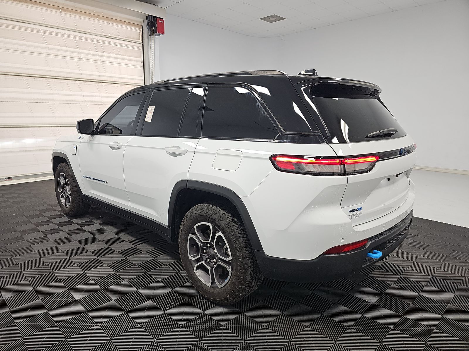 2023 Jeep Grand Cherokee 4xe Trailhawk AWD