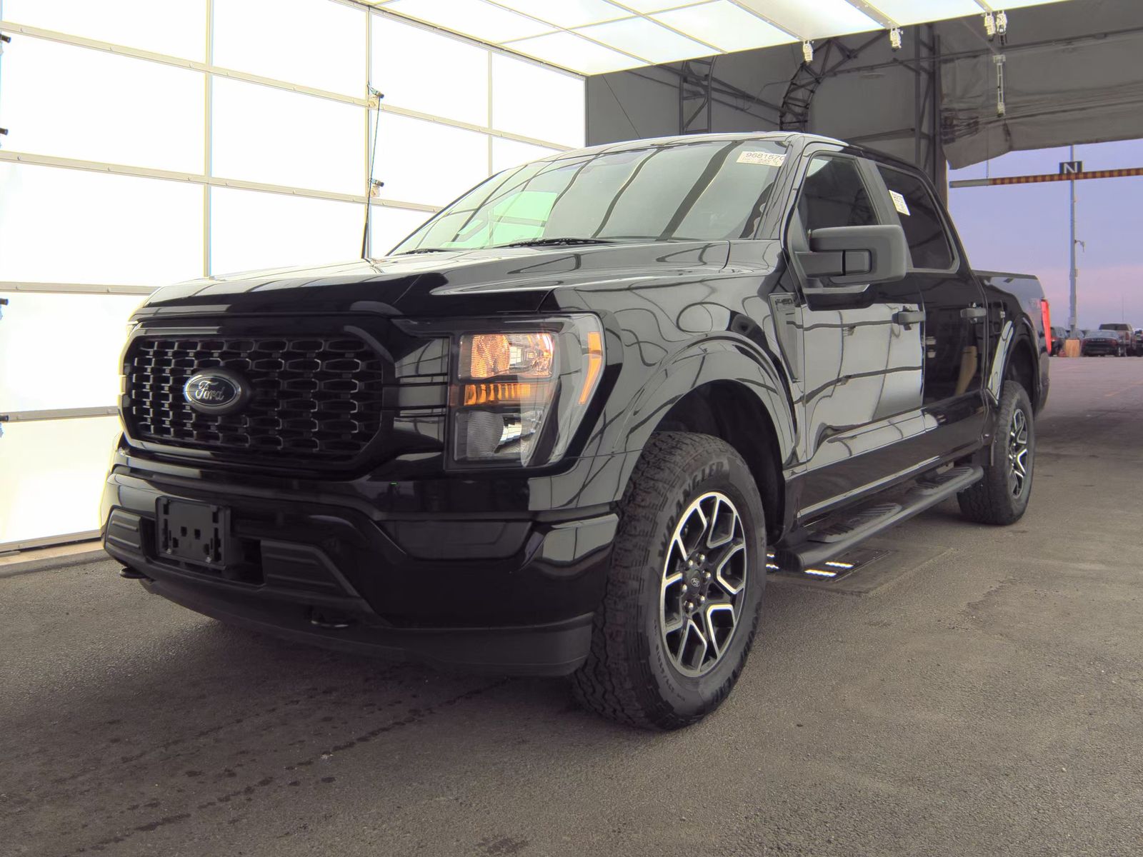 2023 Ford F-150 XL AWD