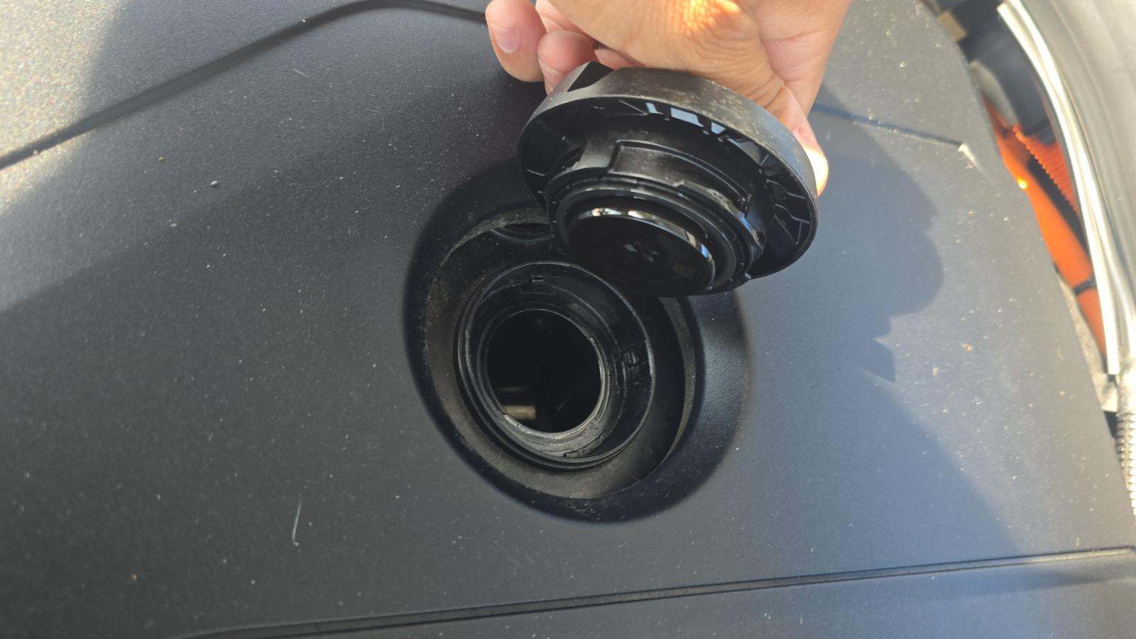 2022 BMW 3 Series 330e RWD