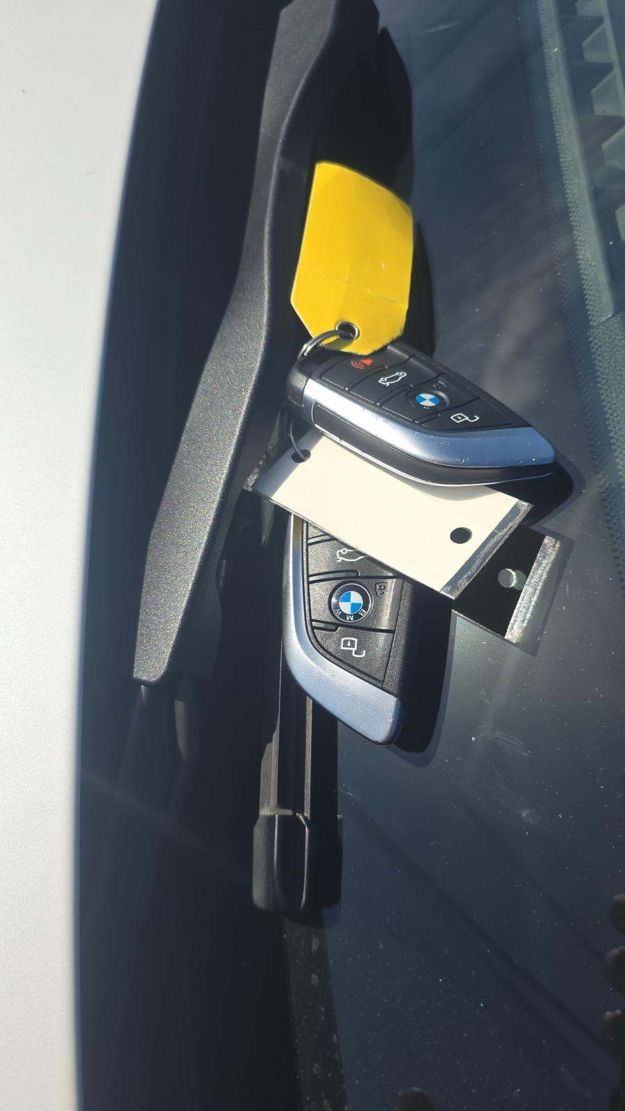 2022 BMW 3 Series 330e RWD