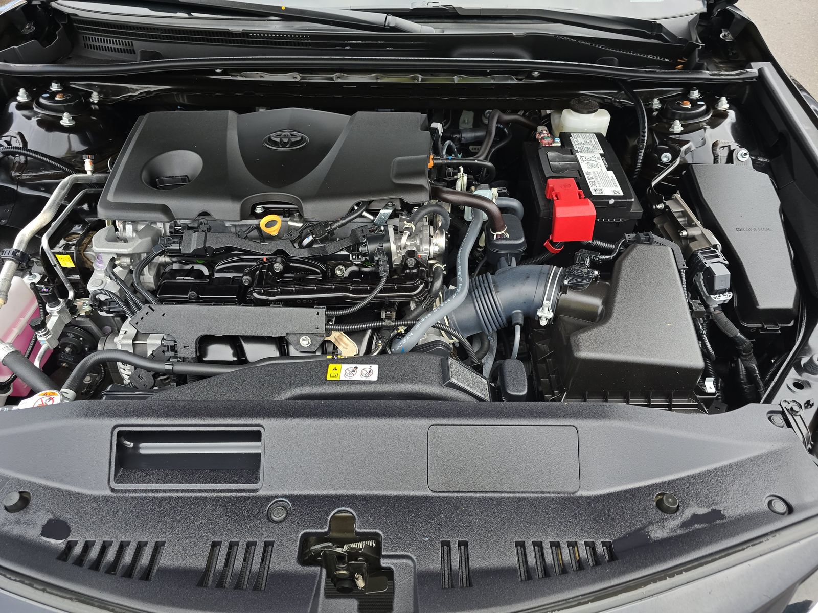 2024 Toyota Camry LE FWD