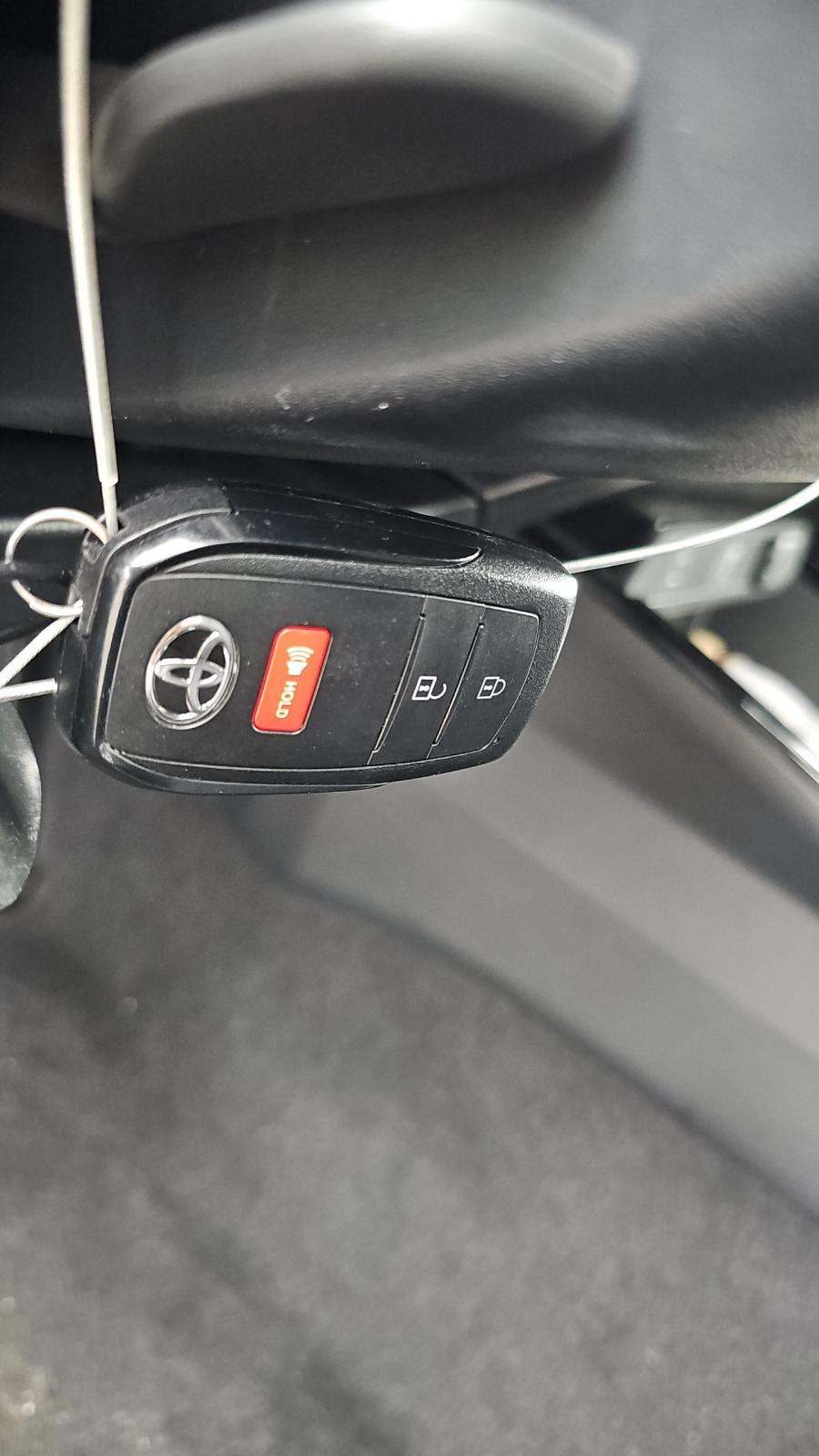 2025 Toyota Prius LE FWD