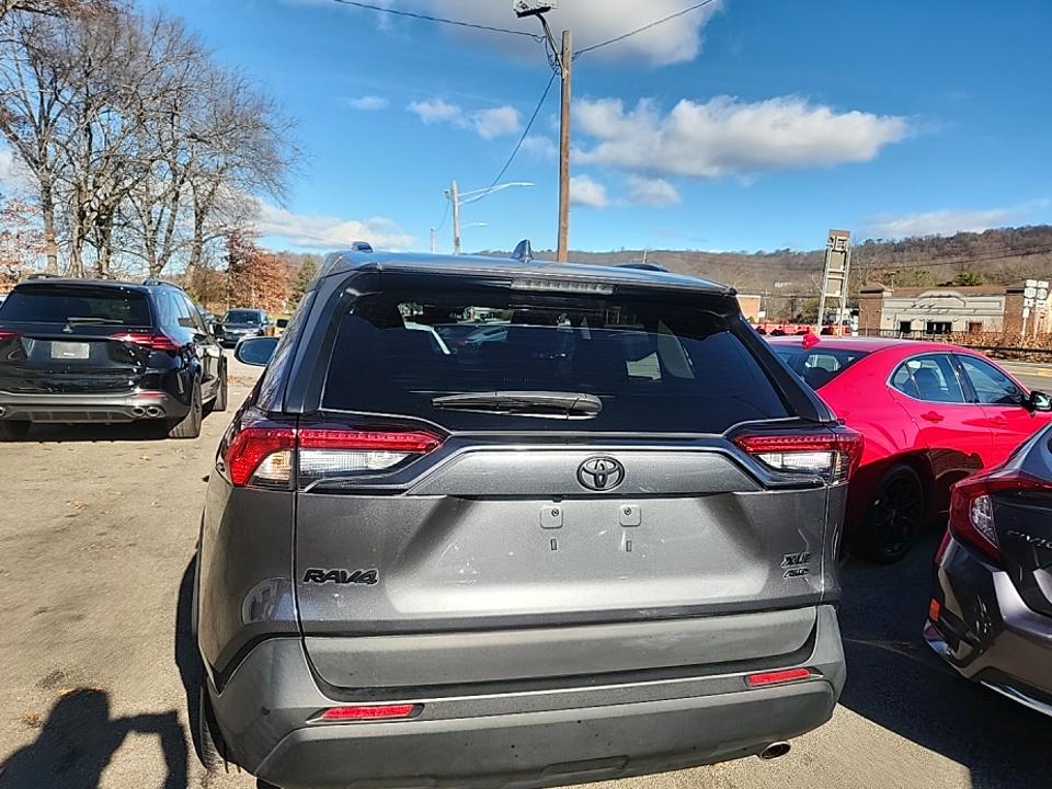 2022 Toyota RAV4 XLE Premium AWD