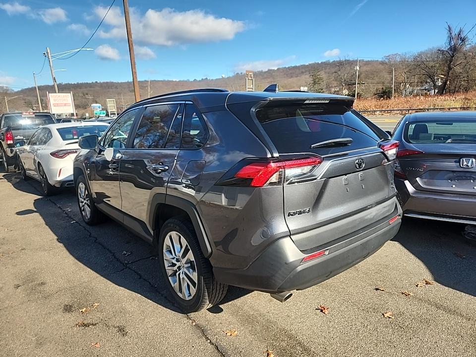 2022 Toyota RAV4 XLE Premium AWD