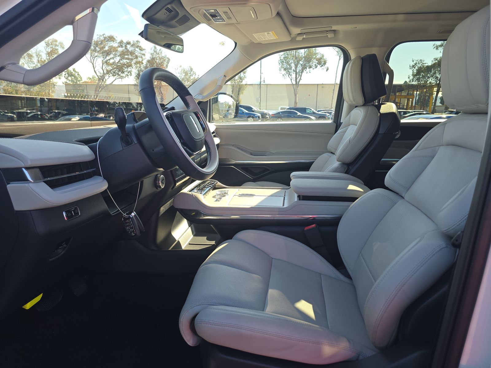 2025 Lincoln Navigator L Reserve AWD