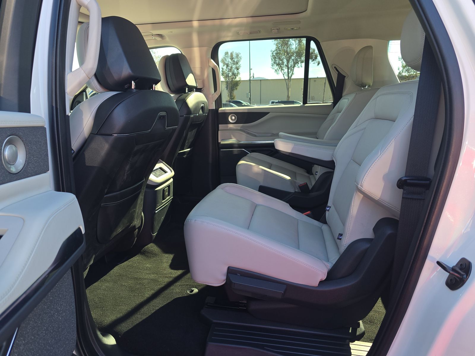 2025 Lincoln Navigator L Reserve AWD