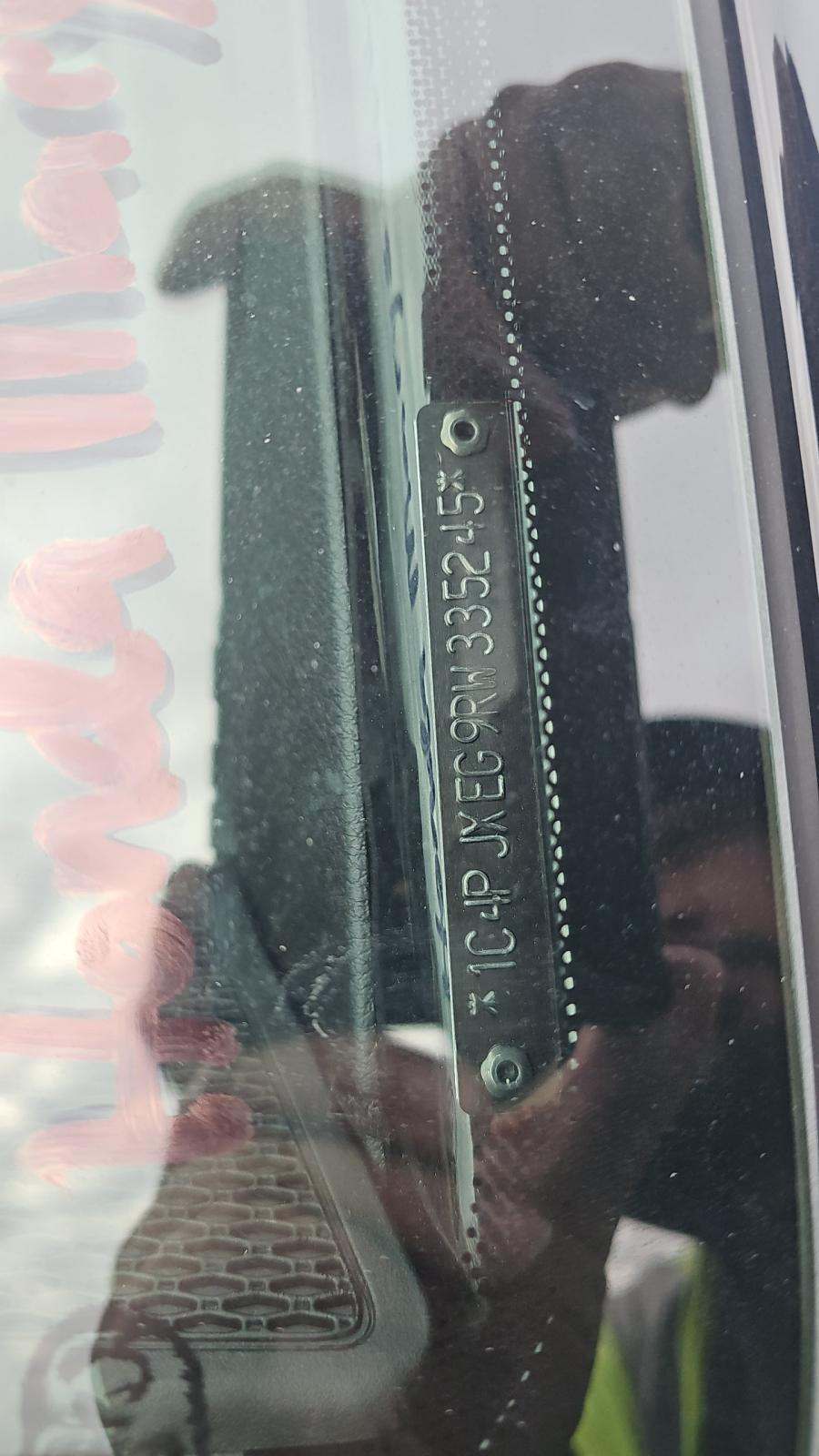 2024 Jeep Wrangler Sahara AWD