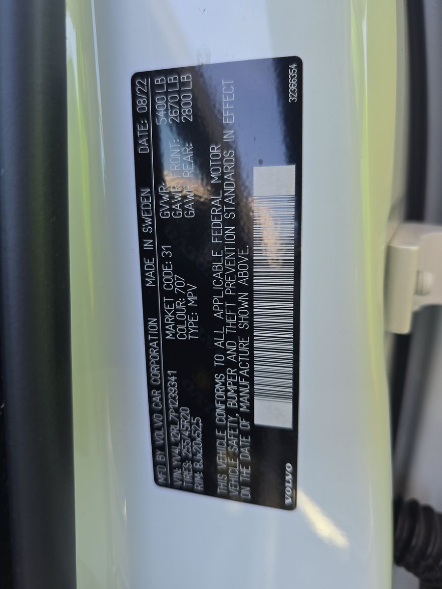 2023 Volvo XC60 B5 Plus AWD