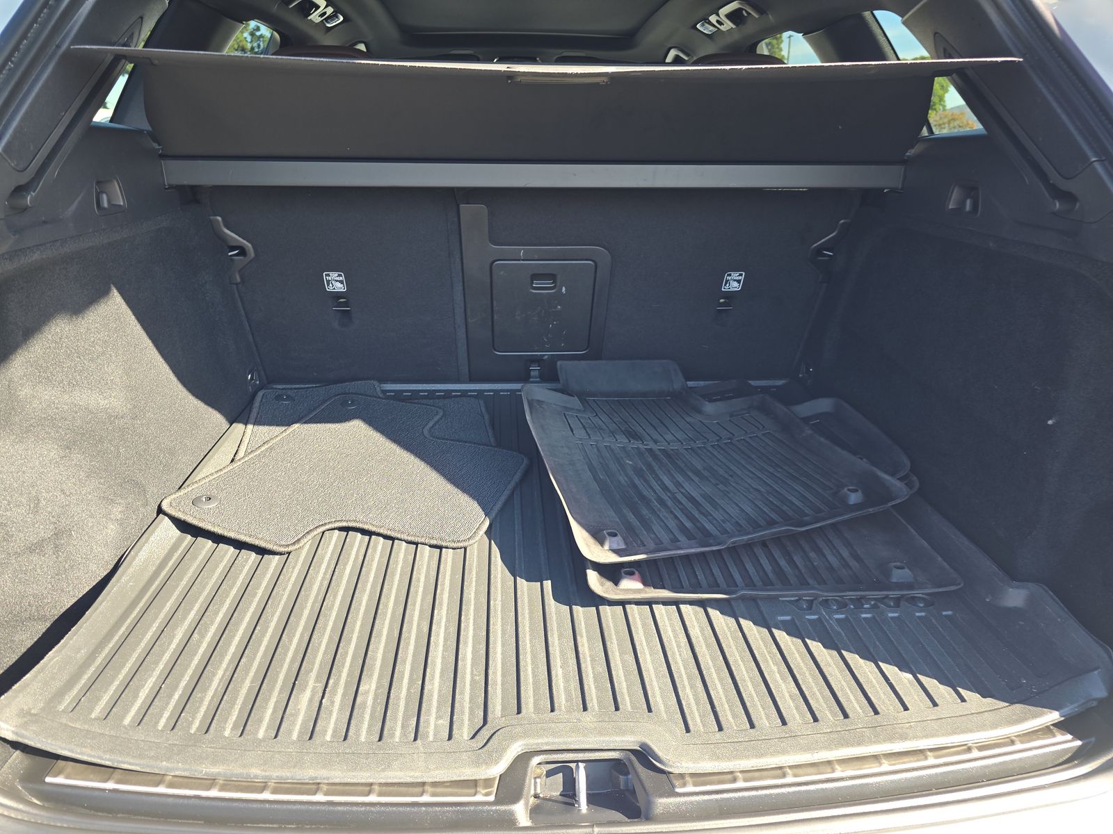 2023 Volvo XC60 B5 Plus AWD