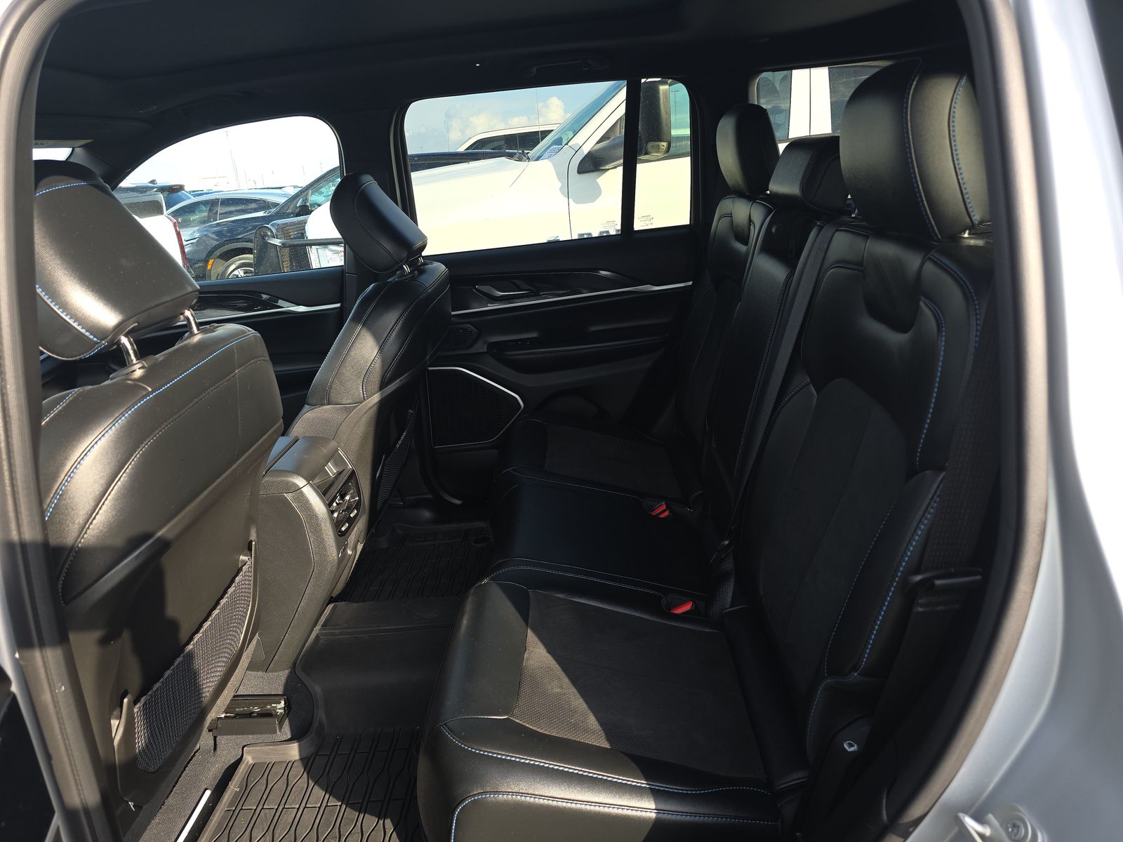 2024 Jeep Grand Cherokee 4xe Trailhawk AWD