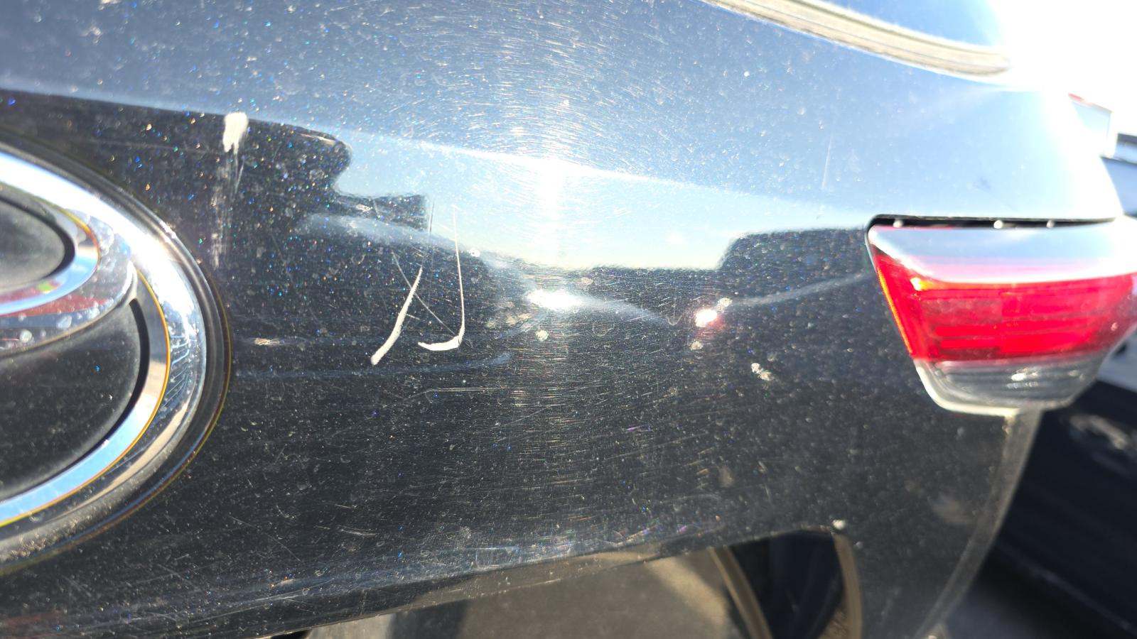 2023 Toyota Highlander LE FWD