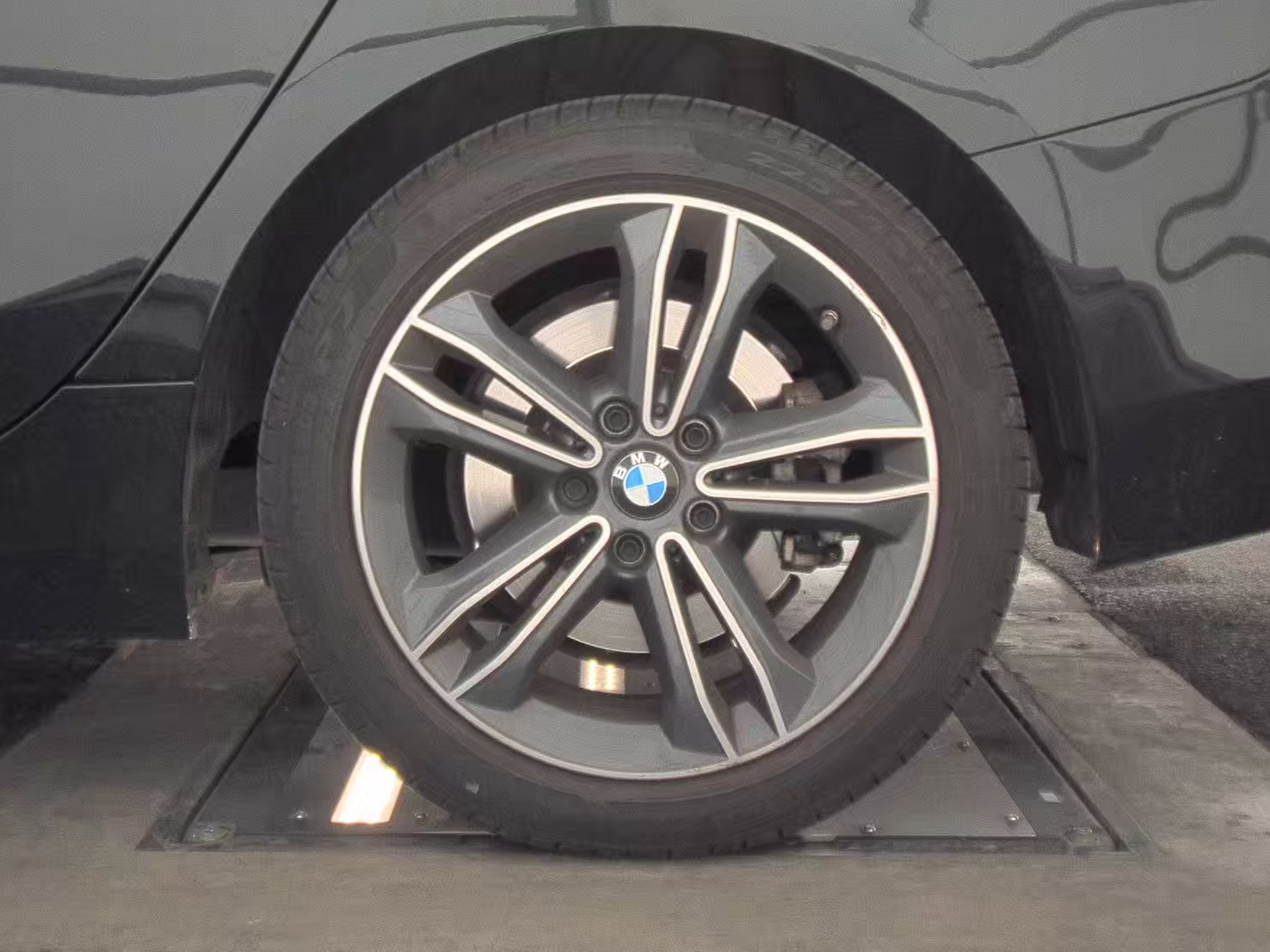 2024 BMW 2 Series 228i FWD