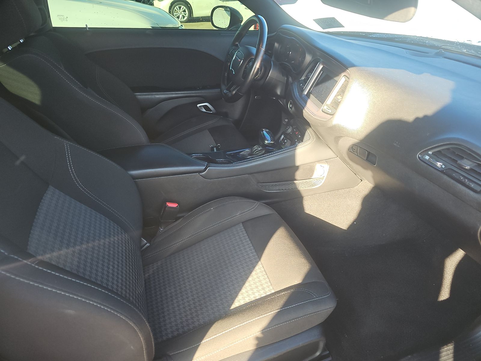 2023 Dodge Challenger SXT RWD