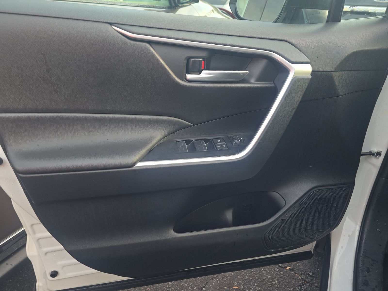 2024 Toyota RAV4 Hybrid XLE AWD