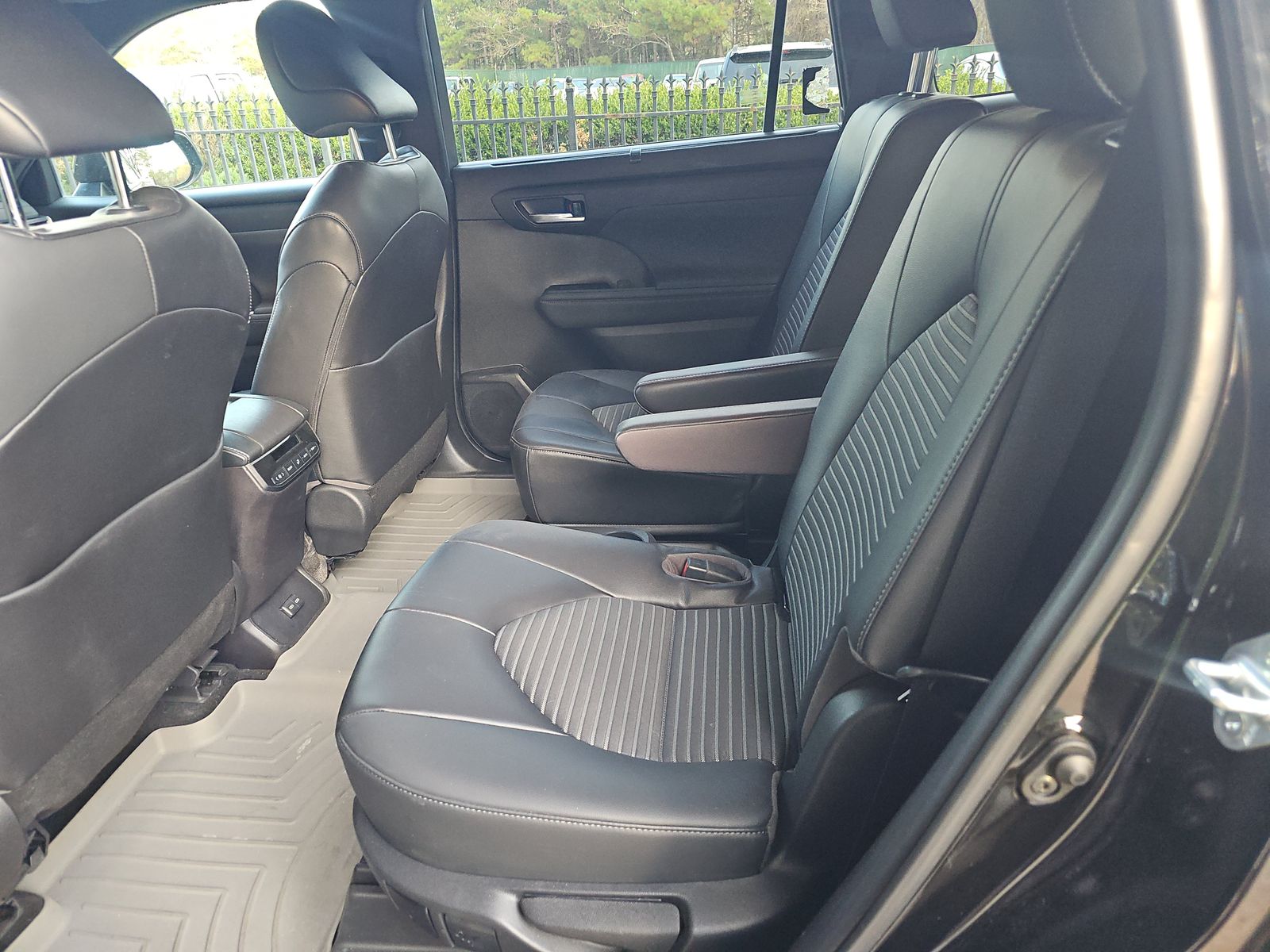 2022 Toyota Highlander XSE AWD