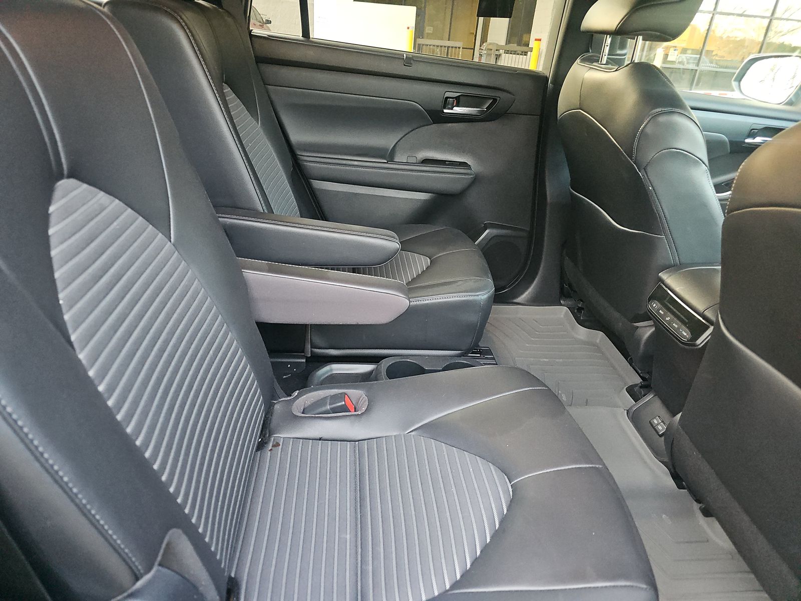 2022 Toyota Highlander XSE AWD