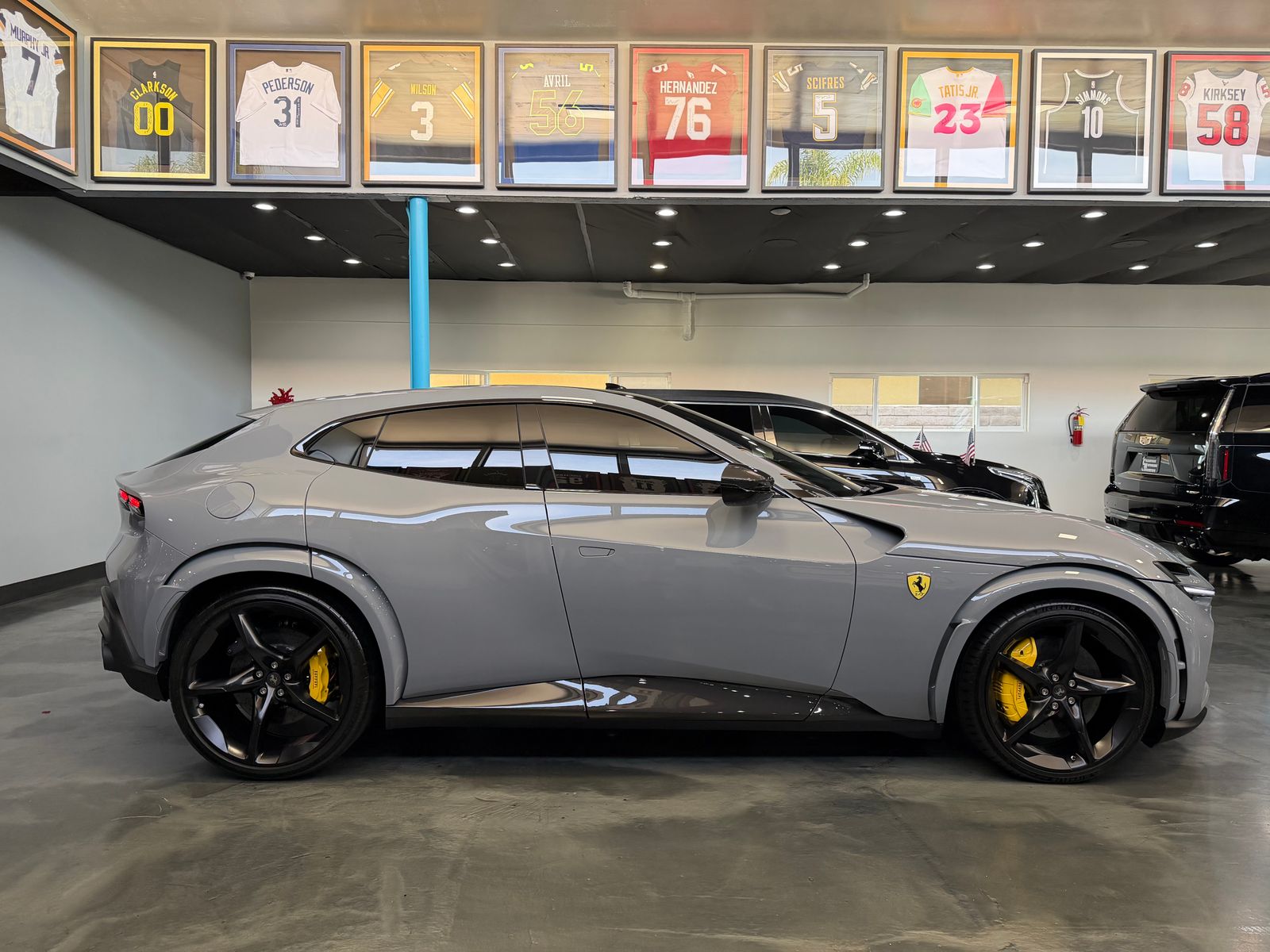 2024 Ferrari Purosangue Base AWD