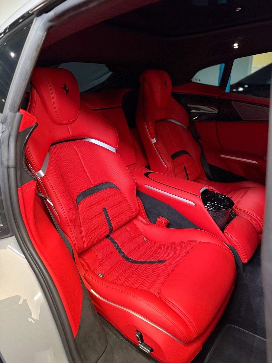 2024 Ferrari Purosangue Base AWD