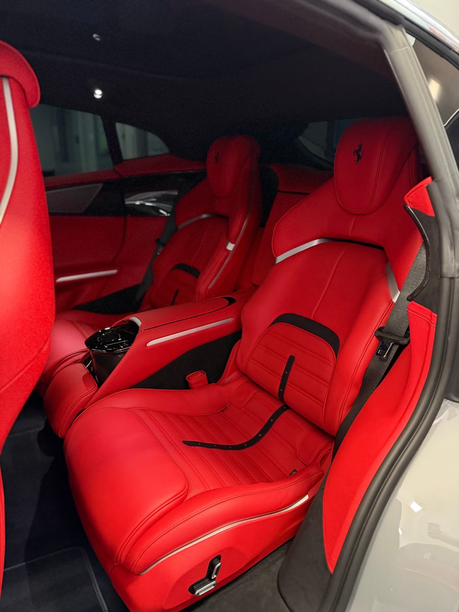 2024 Ferrari Purosangue Base AWD