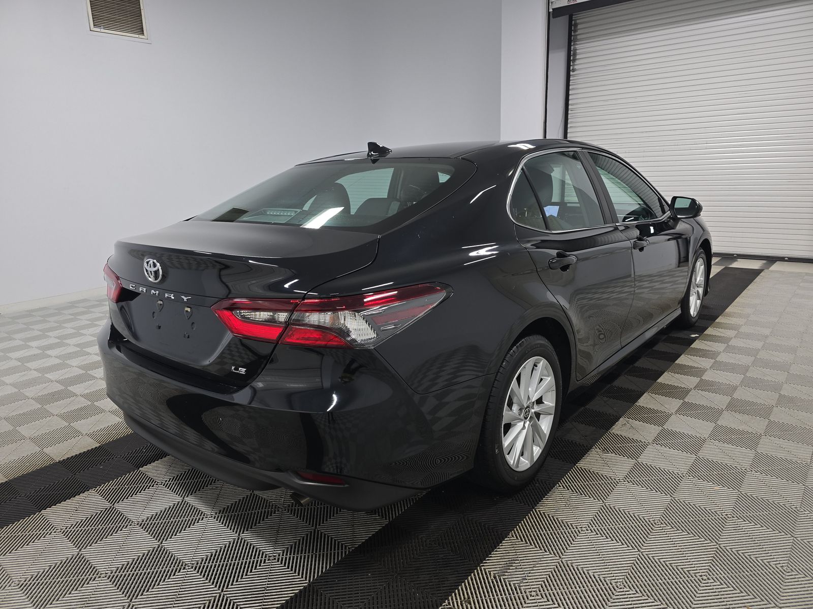 2024 Toyota Camry LE FWD