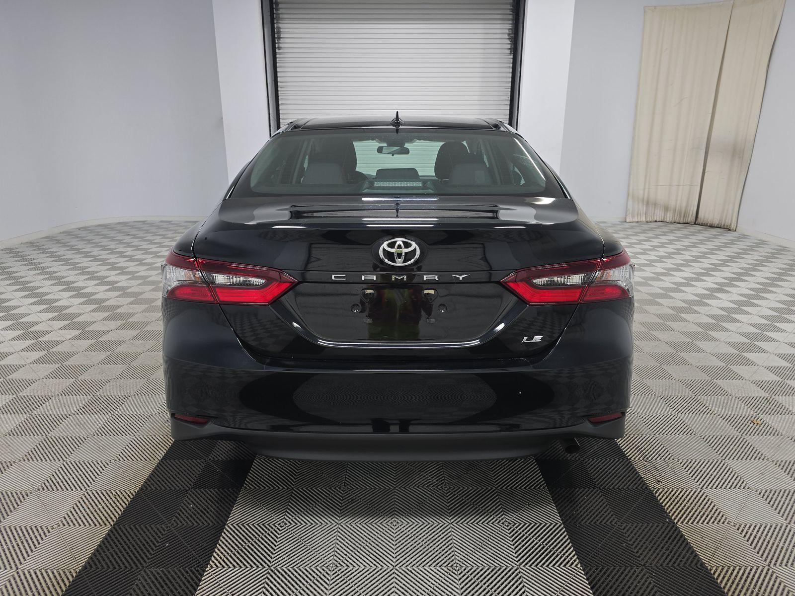 2024 Toyota Camry LE FWD