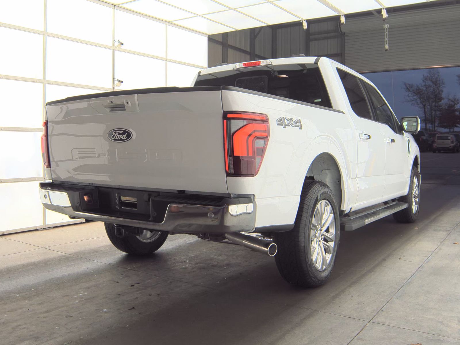 2024 Ford F-150 Lariat AWD
