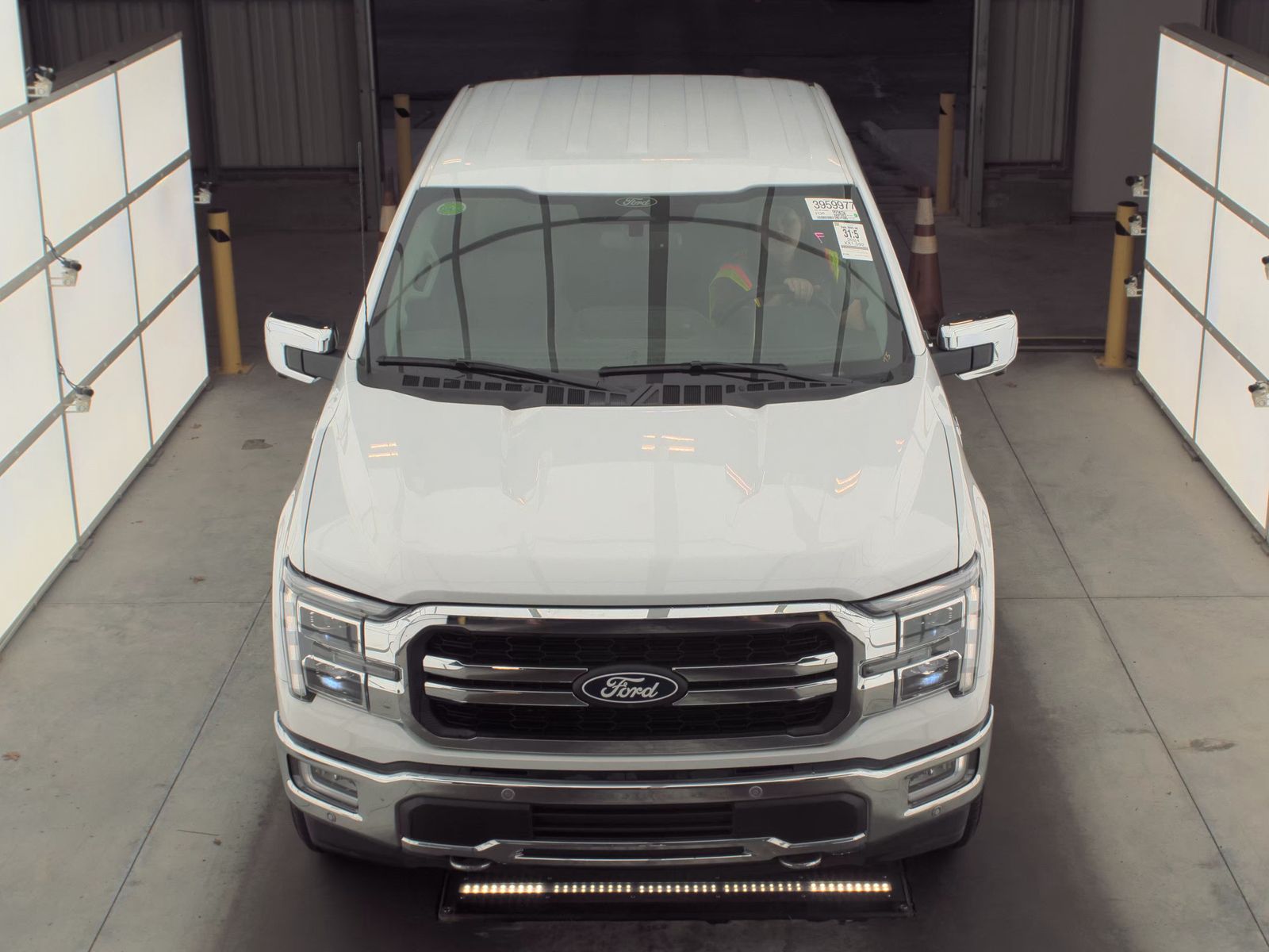 2024 Ford F-150 Lariat AWD