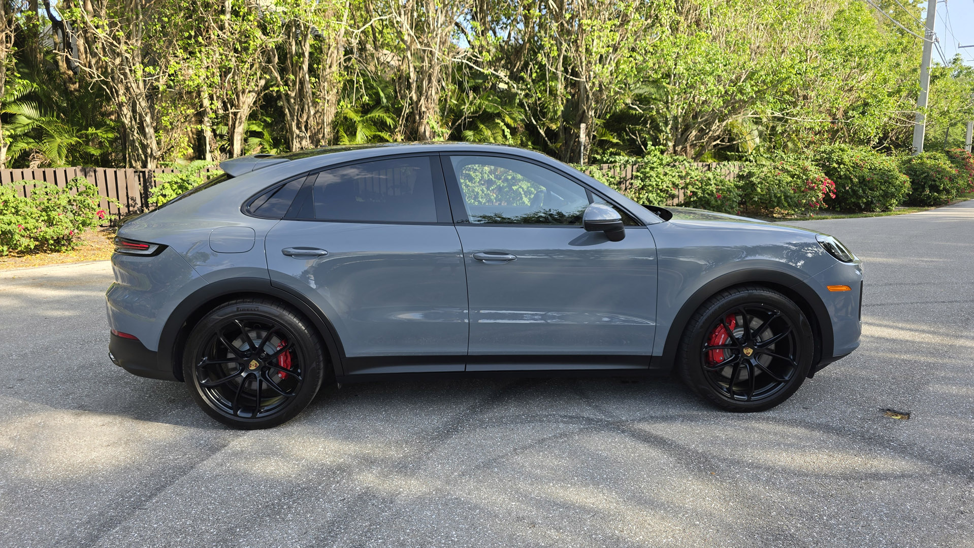 2024 Porsche Cayenne S AWD