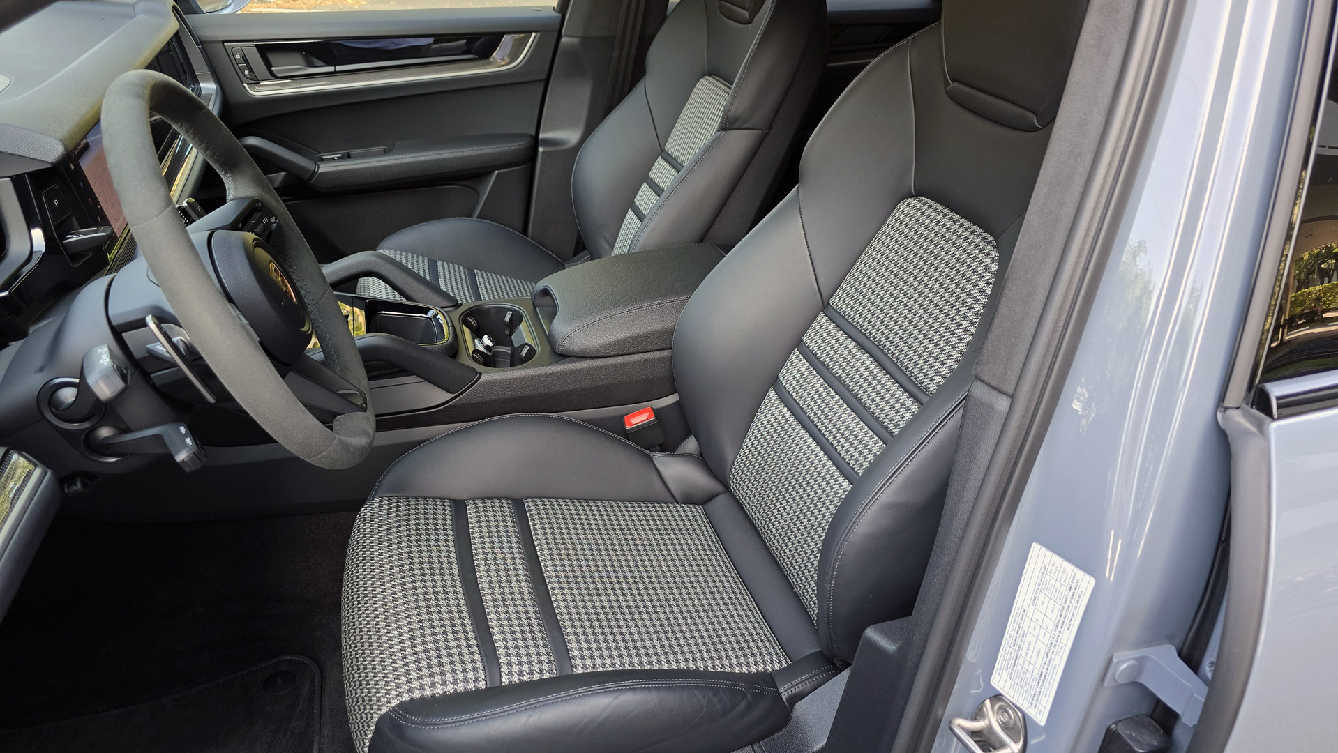 2024 Porsche Cayenne S AWD