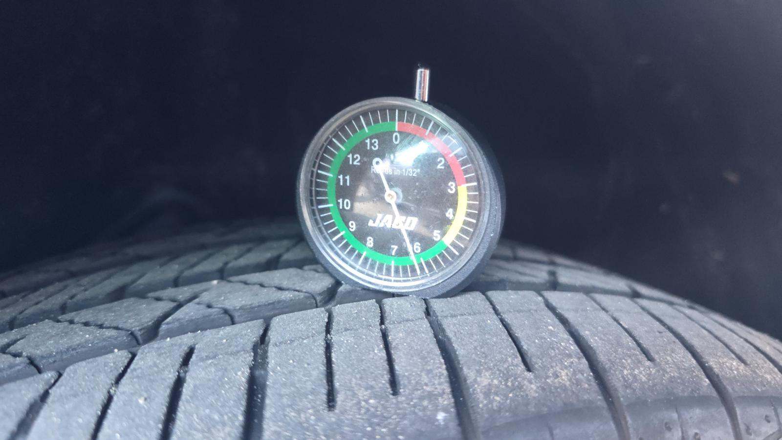 2023 Toyota Sienna Platinum AWD