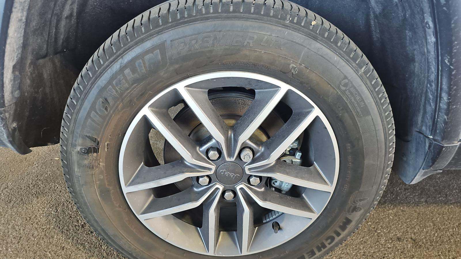 2022 Jeep Grand Cherokee Limited AWD