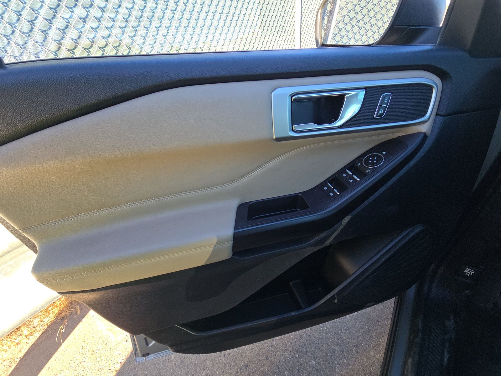 2020 Ford Explorer XLT RWD