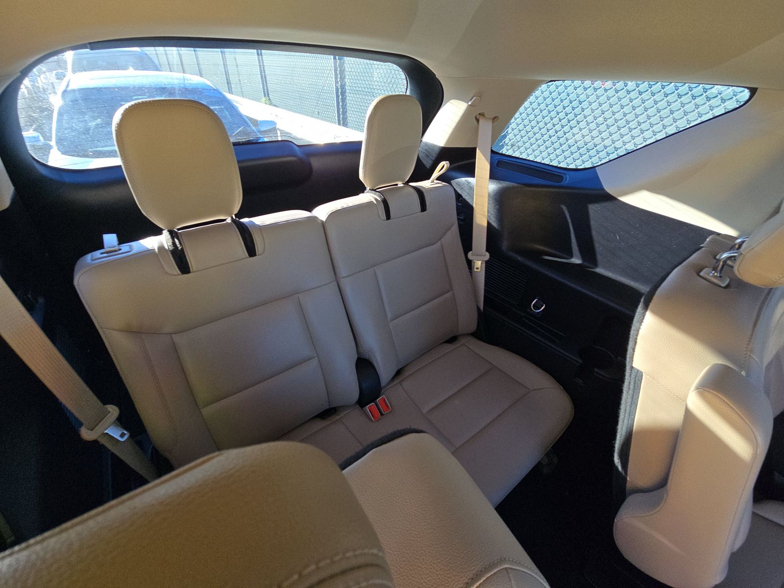 2020 Ford Explorer XLT RWD