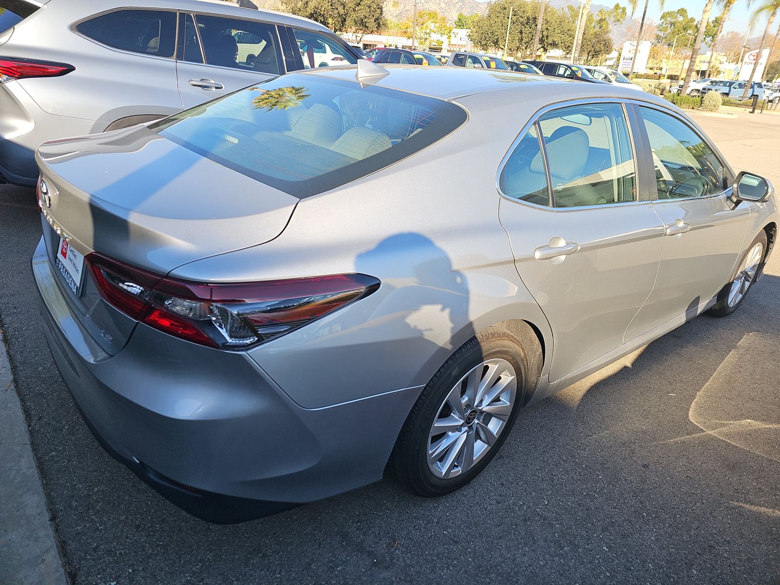 2024 Toyota Camry LE FWD