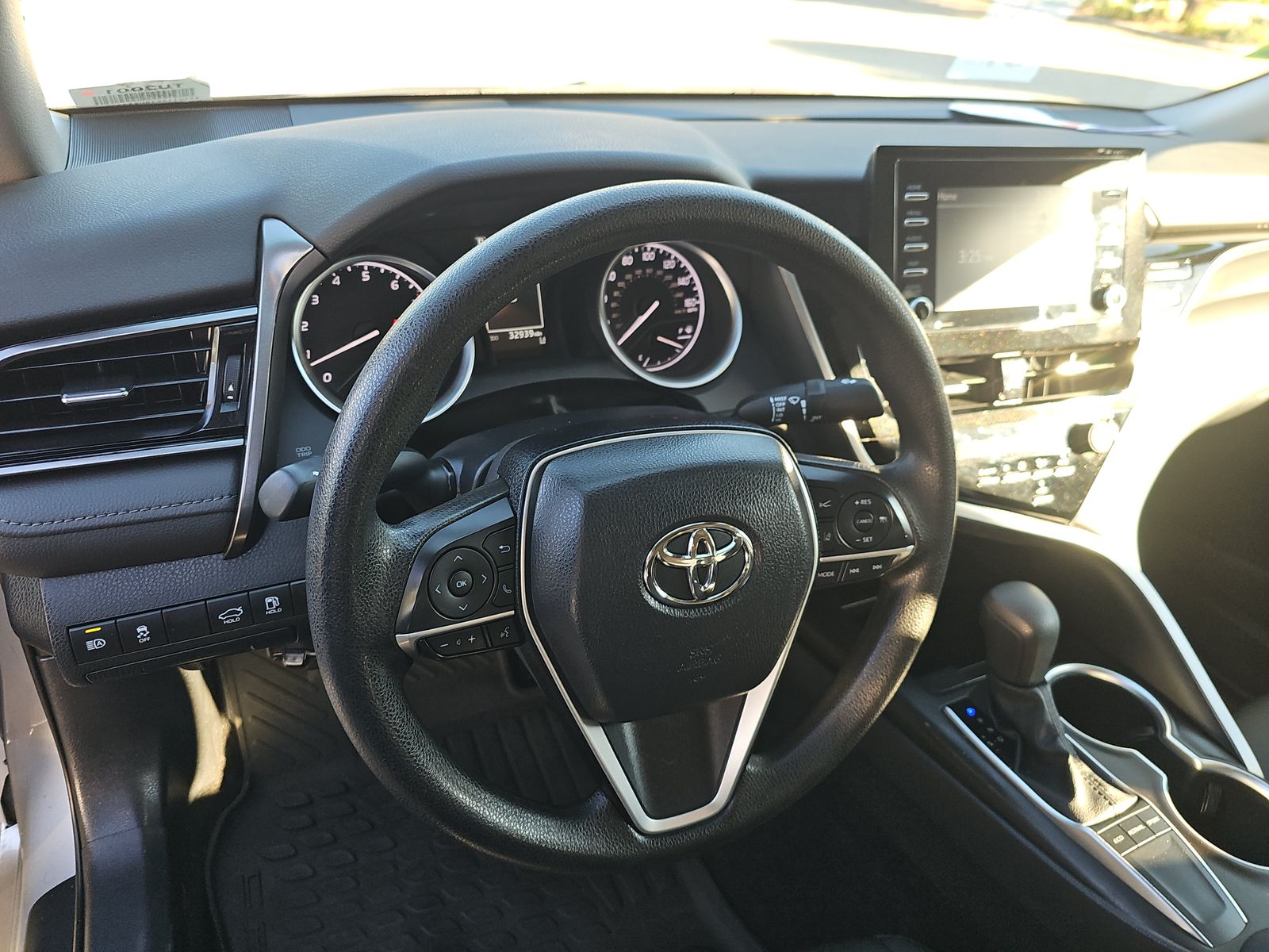 2024 Toyota Camry LE FWD