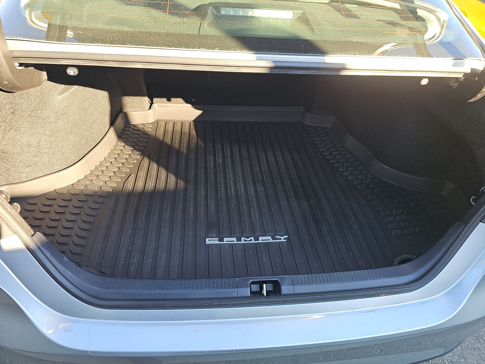 2024 Toyota Camry LE FWD