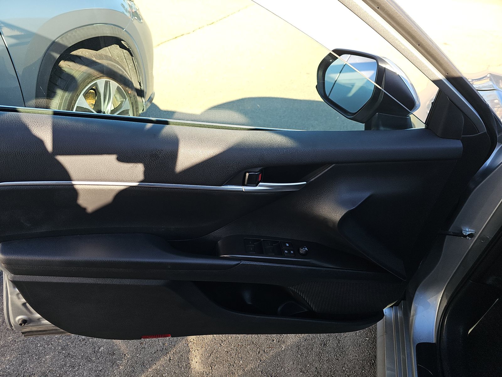 2024 Toyota Camry LE FWD